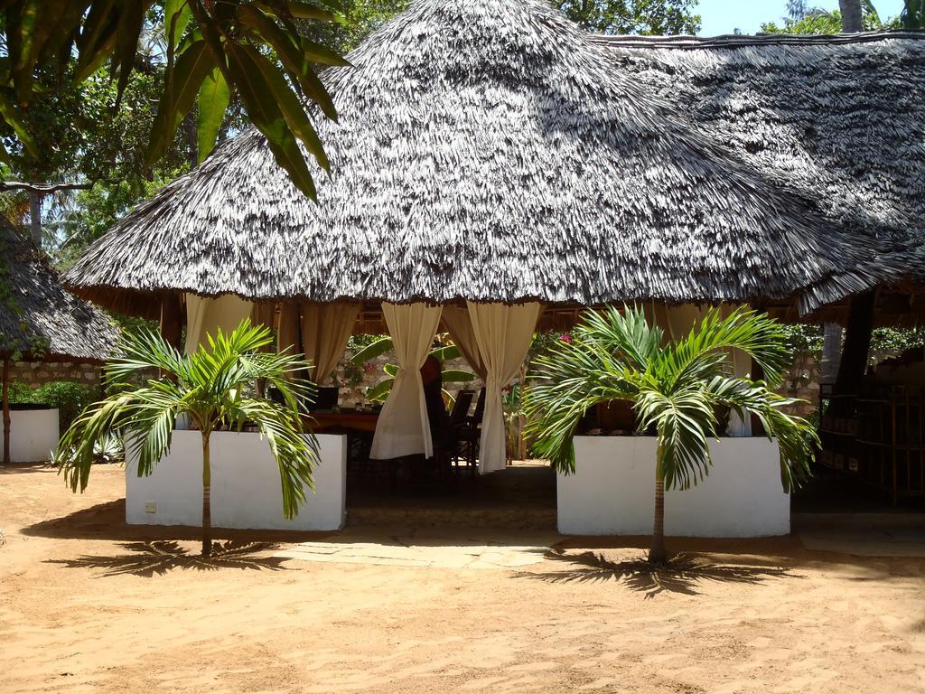 ホテルMimi Na Wewe...In Africa ワタム エクステリア 写真